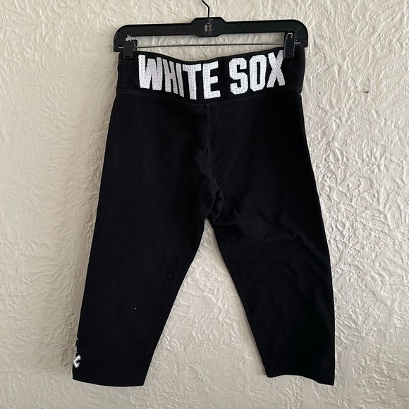 PINK Victoria's Secret Pants - Victoria’s Secret Pink White Sox Sequin Bling Black Cropped Capri Leggings MLB M